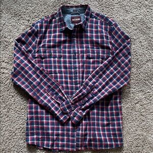 Alesbury Men's Classic Checkered Shirt     185
